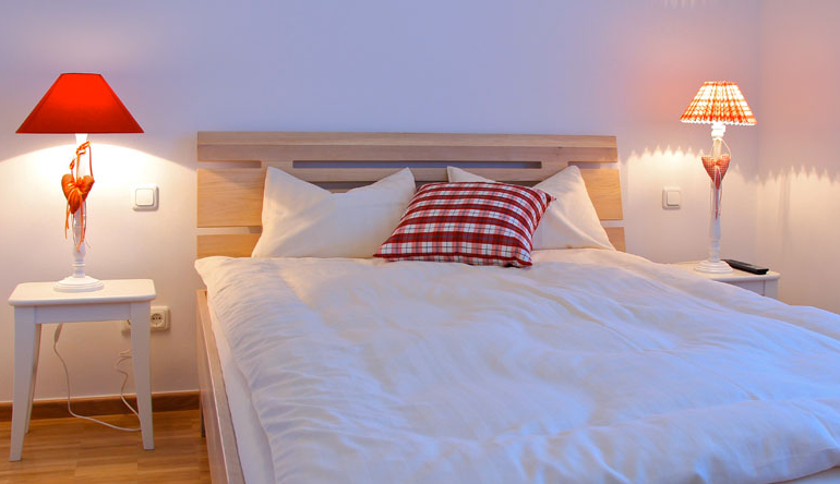 Ein Bett mit Geborgenheit Ein Bett mit Geborgenheit