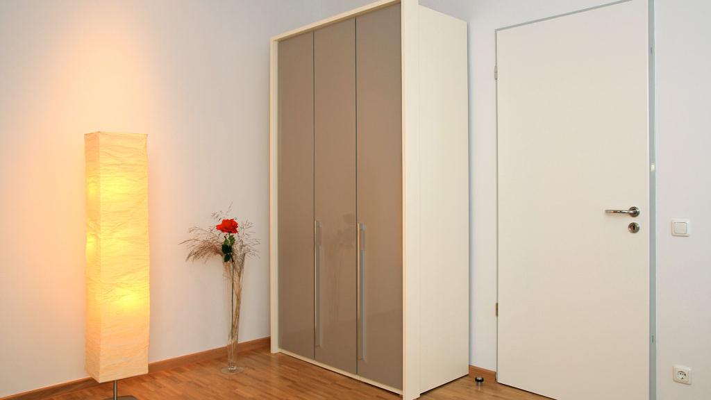 Erster Ein- und Durchblick in ein Apartment...